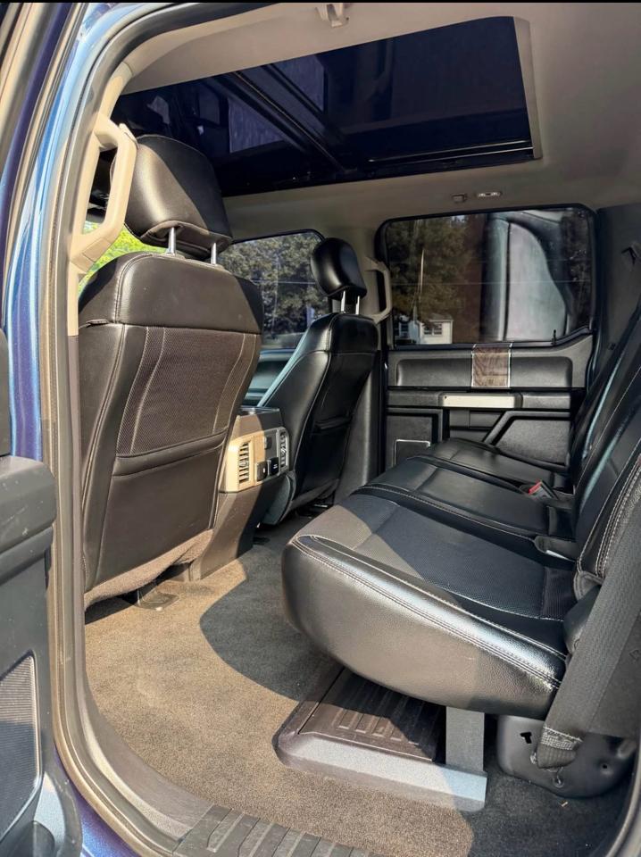 Ford F-250 SD Lariat Crew Cab 4WD 2017
