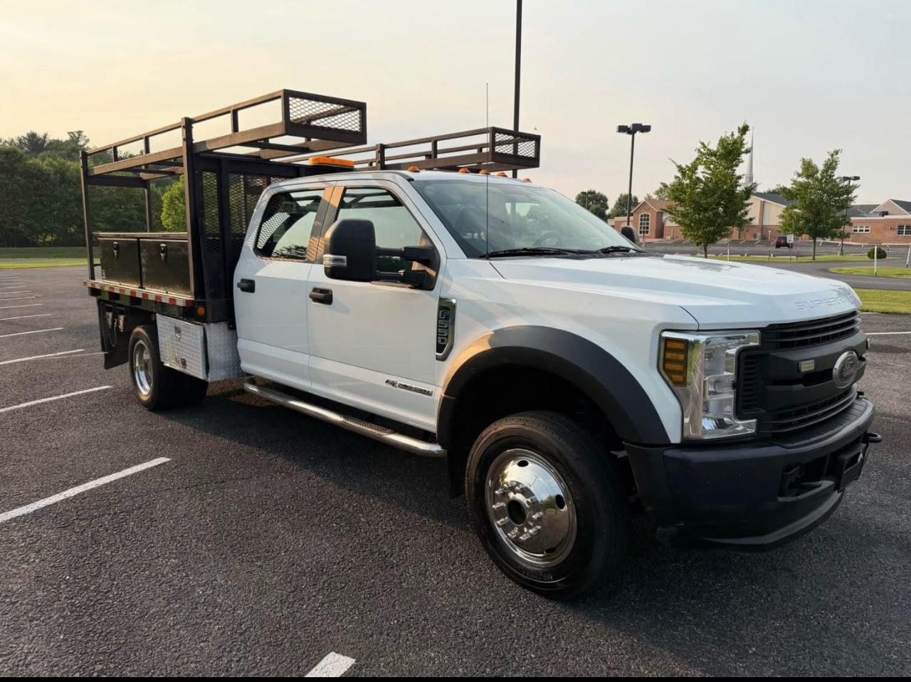 Ford F-550 Crew Cab DRW 4WD 2018