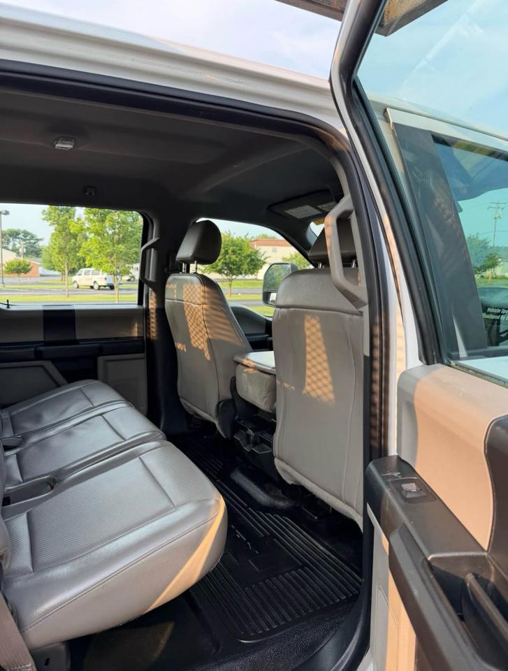 Ford F-550 Crew Cab DRW 4WD 2018