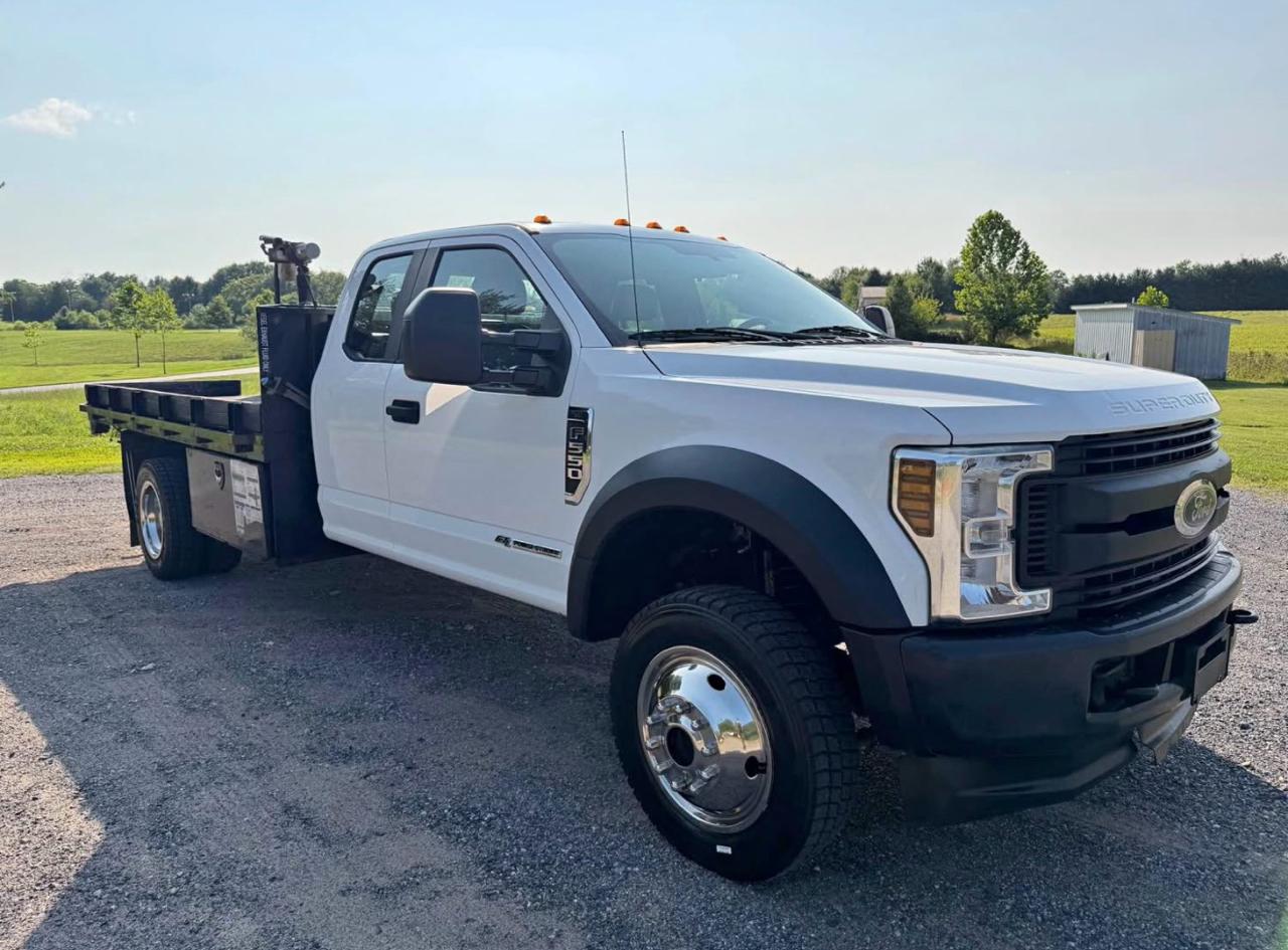 Ford F-550 SuperCab DRW 4WD 2018