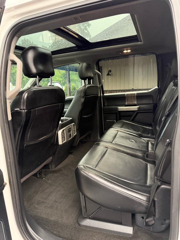 Ford F-350 SD Lariat Crew Cab Long Bed DRW 4WD 2017