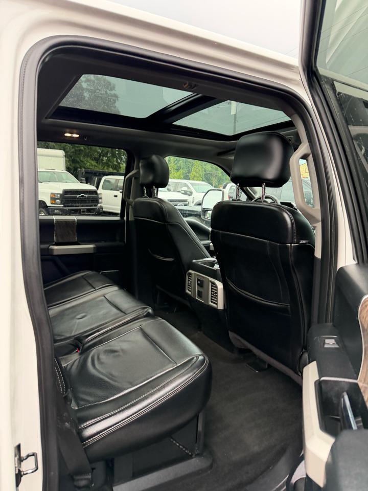 Ford F-350 SD Lariat Crew Cab Long Bed DRW 4WD 2017