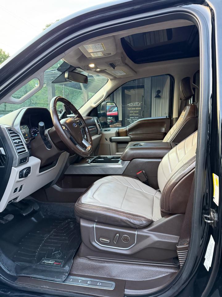 Ford F-350 SD Limited Crew Cab 4WD 2018