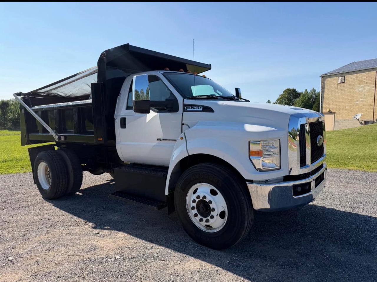 Ford F-750 Regular Cab 2WD DRW 2017