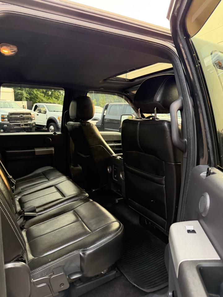 Ford F-350 SD Lariat Crew Cab Long Bed 4WD 2015