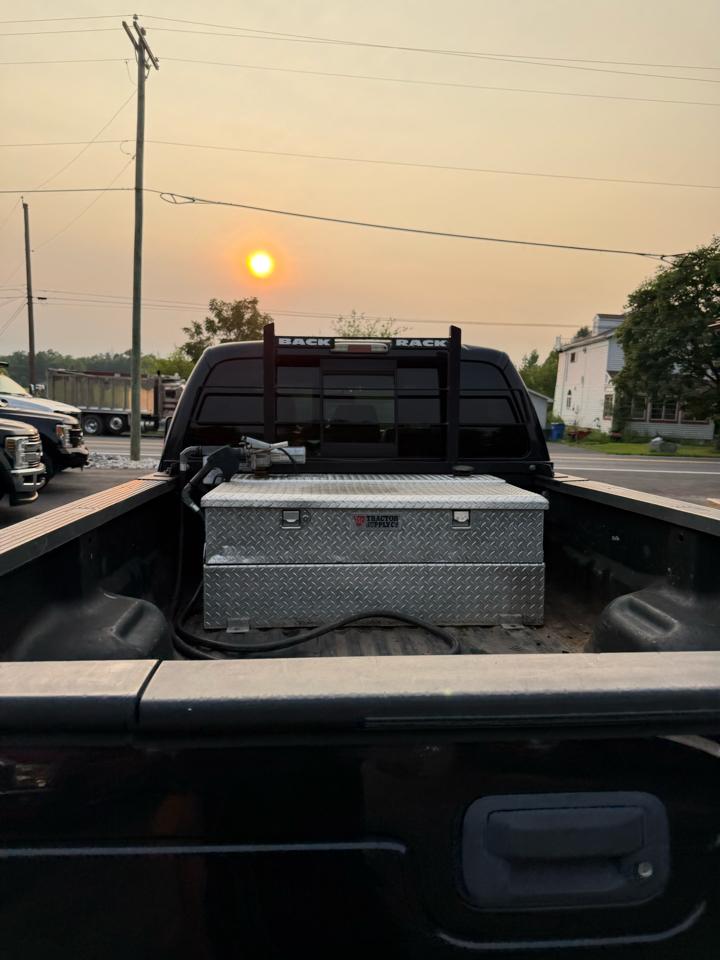 Ford F-350 SD Lariat Crew Cab Long Bed 4WD 2015