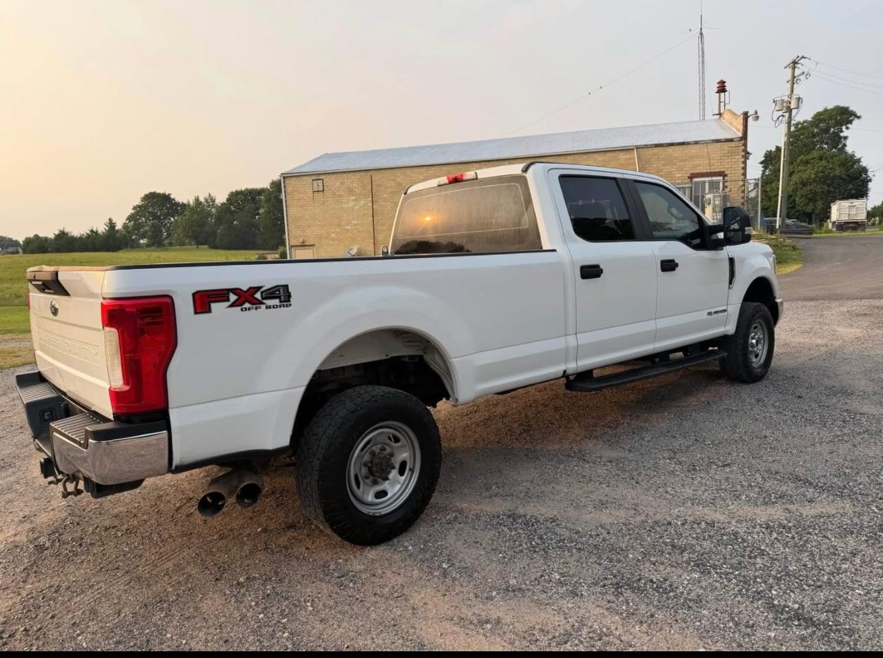 Ford F-250 SD XL Crew Cab 4WD 2018