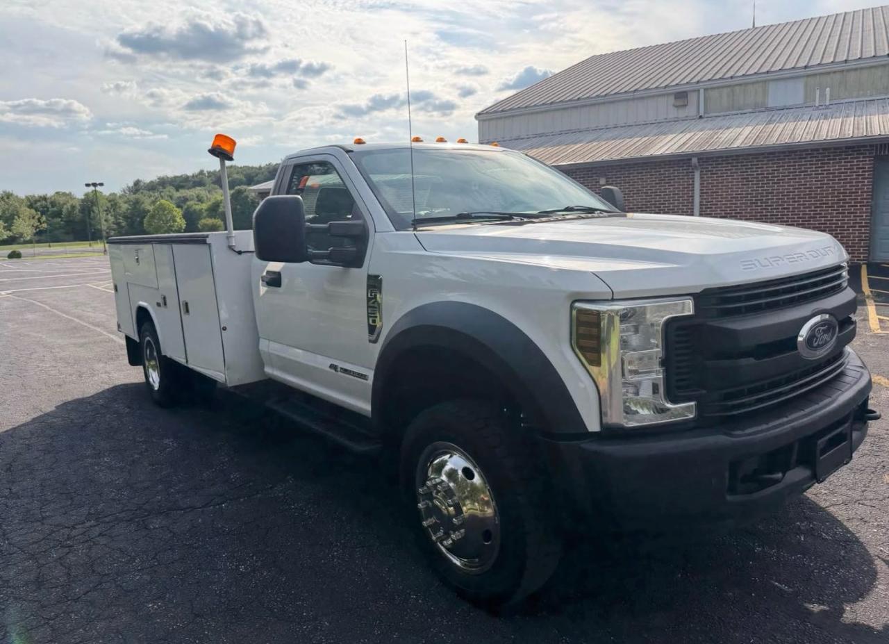 Ford F-450 SD Regular Cab DRW 2WD 2018