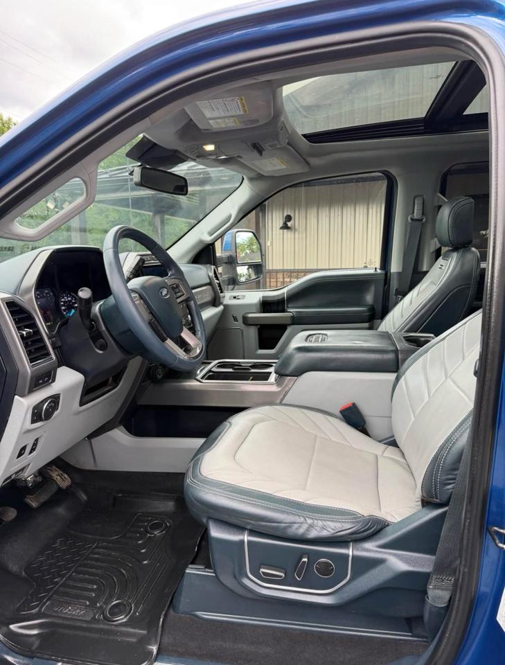 Ford F-250 SD Limited Crew Cab 4WD 2022