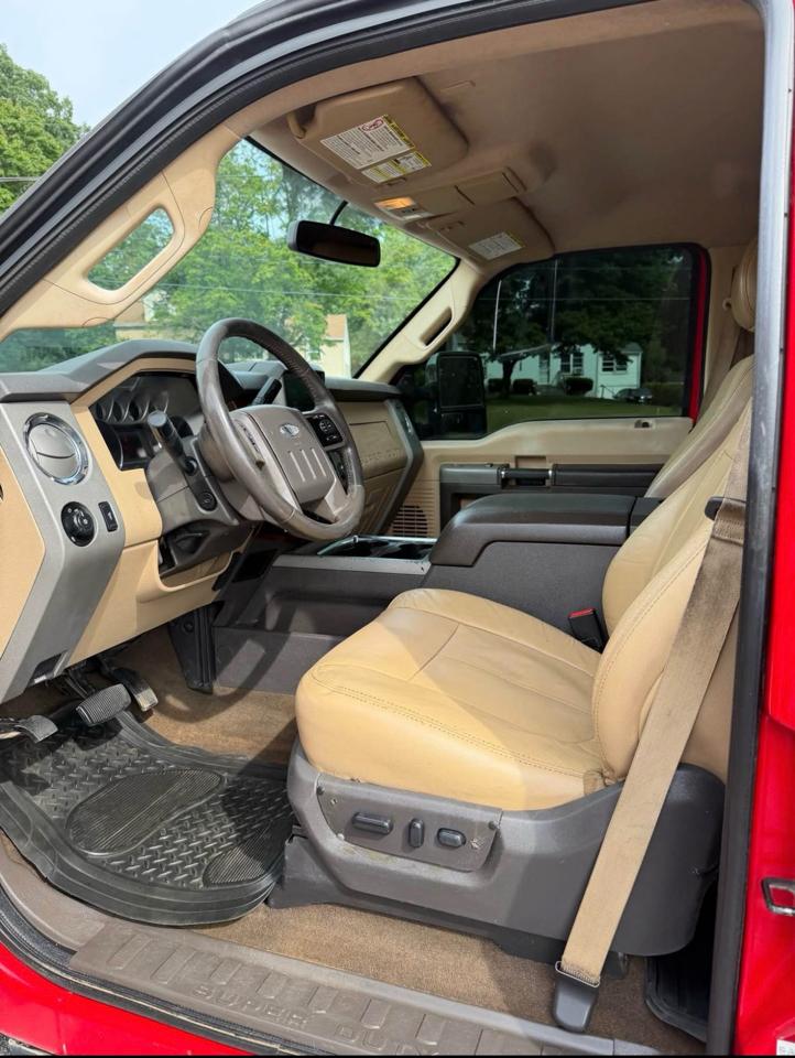 Ford F-350 SD Lariat Crew Cab 4WD 2013