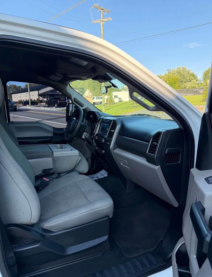 Ford F-350 SD XLT Crew Cab Long Bed DRW 4WD 2021