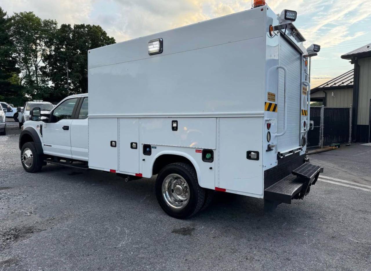 Ford F-550 SuperCab DRW 4WD 2017
