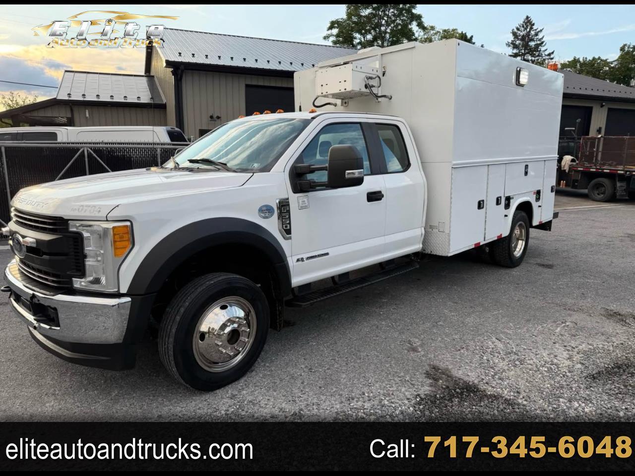 Ford F-550 SuperCab DRW 4WD 2017