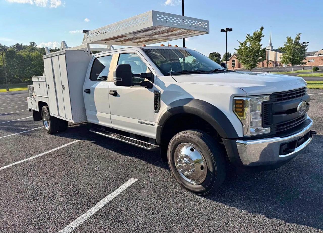 Ford F-550 Crew Cab DRW 2WD 2019