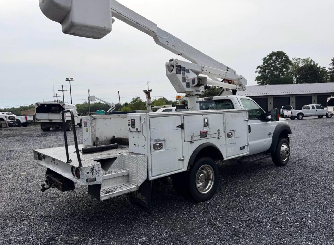 Ford F-550 Regular Cab DRW 4WD 2016