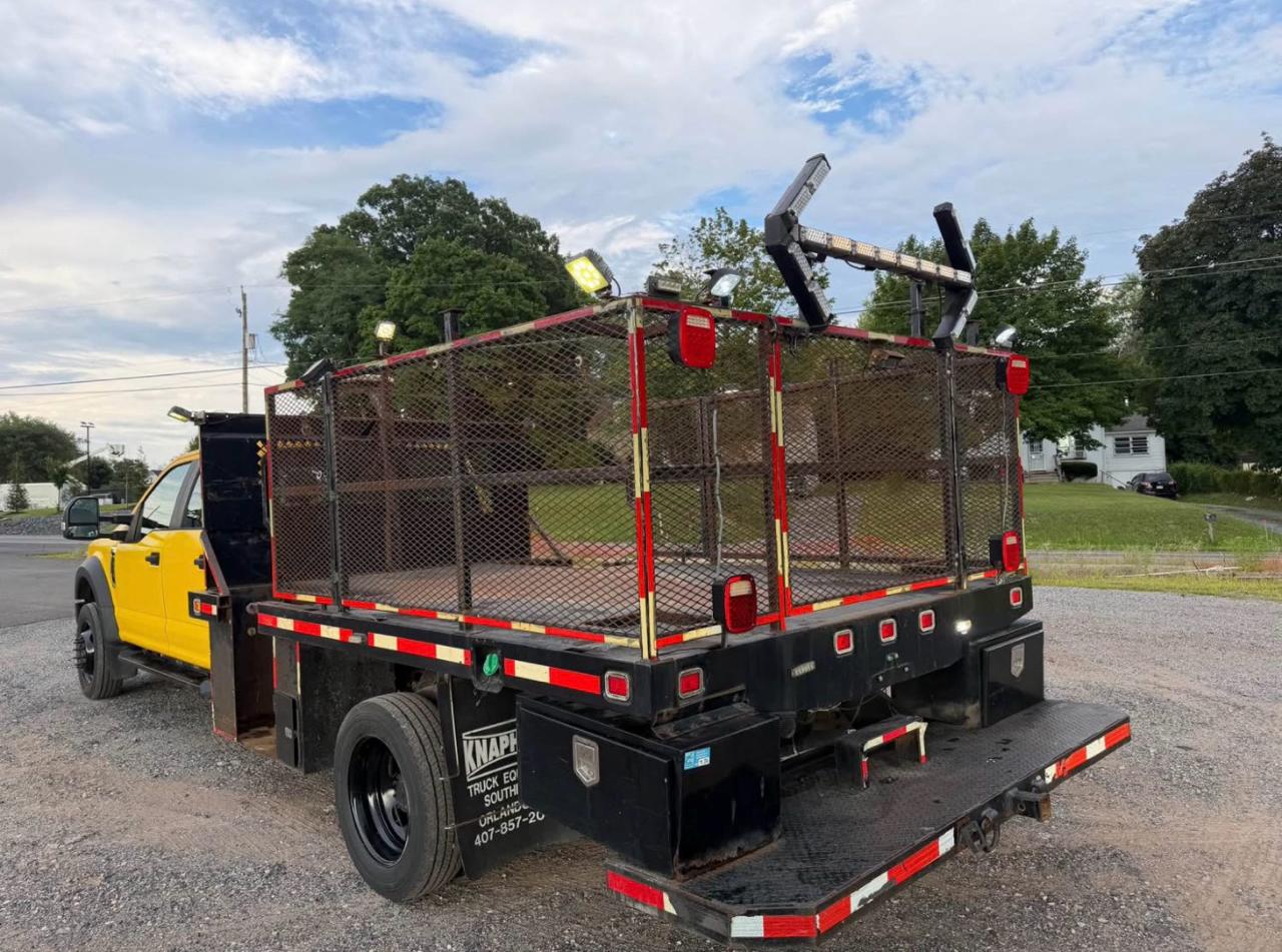 Ford F-550 Crew Cab DRW 4WD 2017