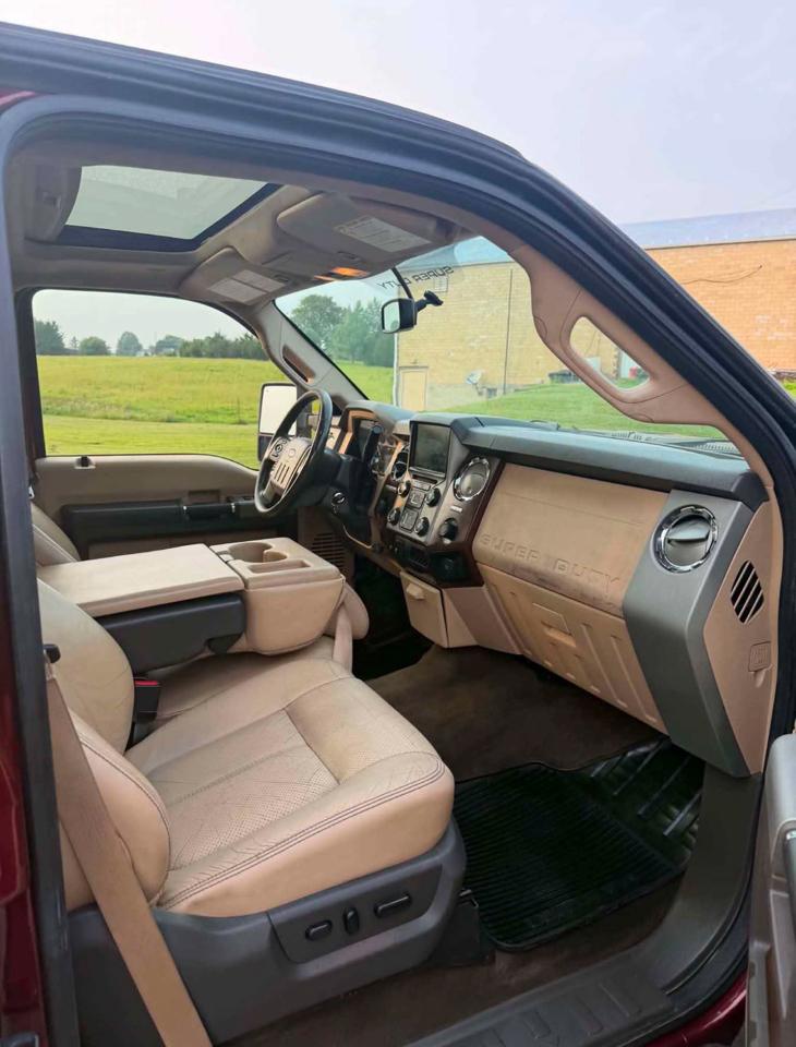 Ford F-350 SD Lariat Crew Cab Long Bed DRW 4WD 2013