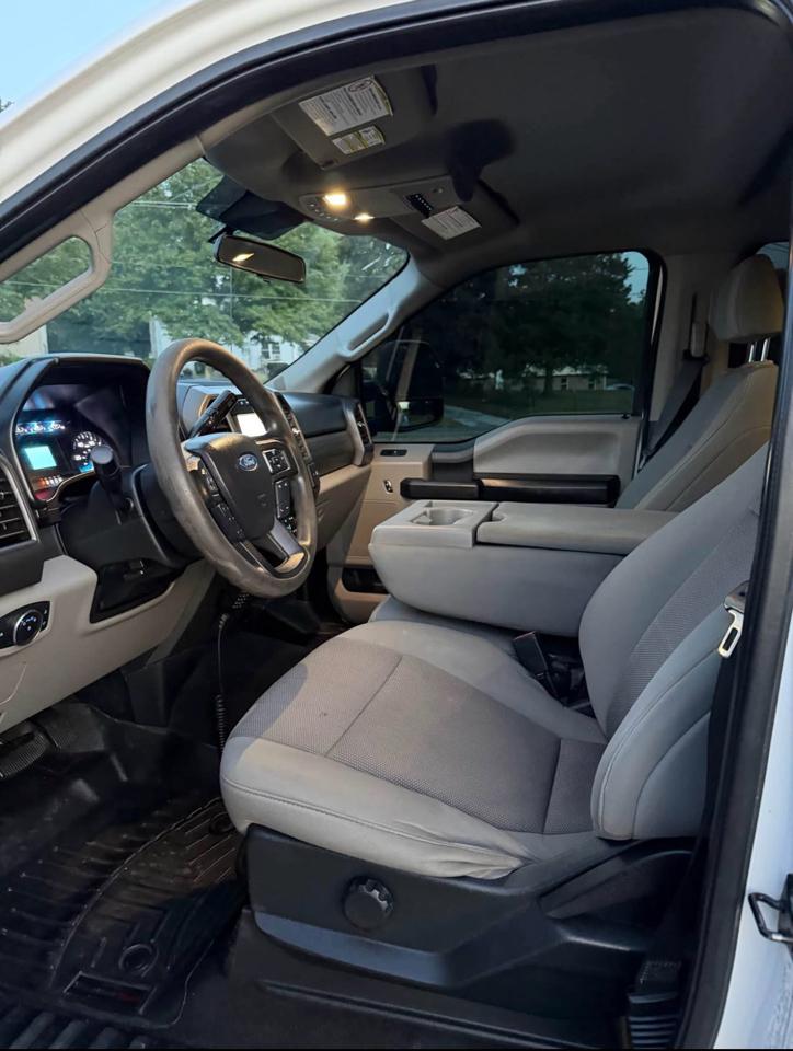 Ford F-450 SD XL Crew Cab DRW 4WD 2020