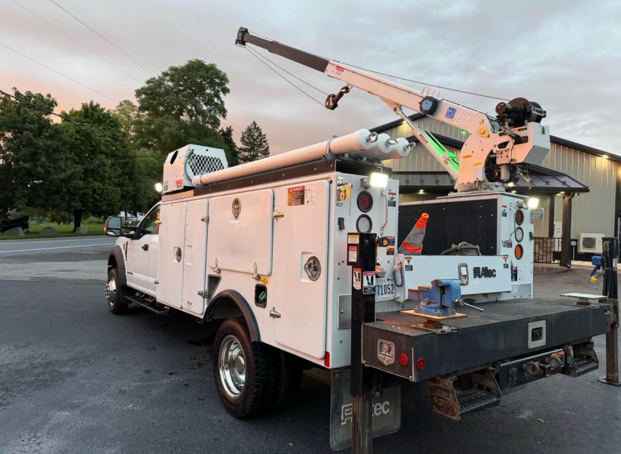 Ford F-550 SuperCab DRW 4WD 2019