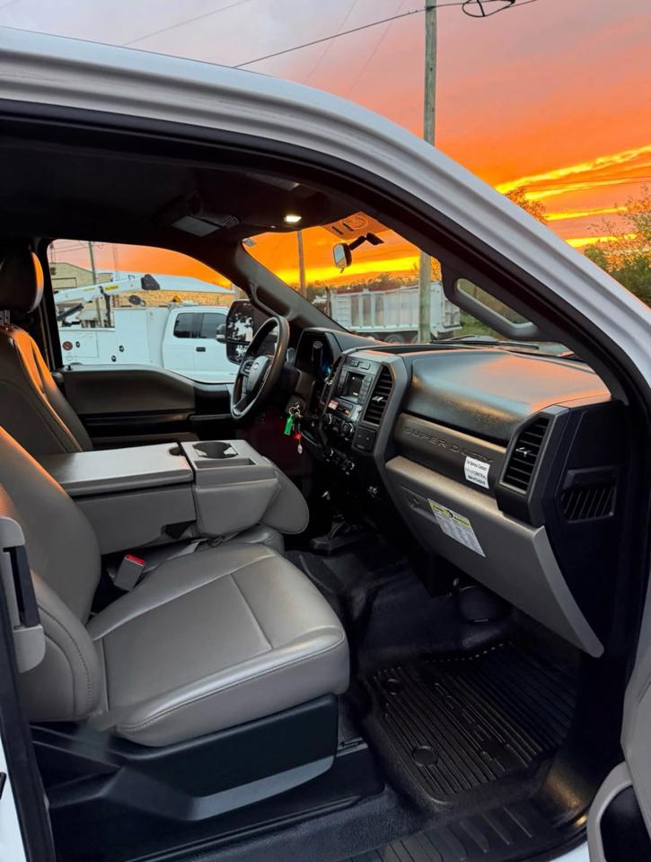 Ford F-550 SuperCab DRW 4WD 2019