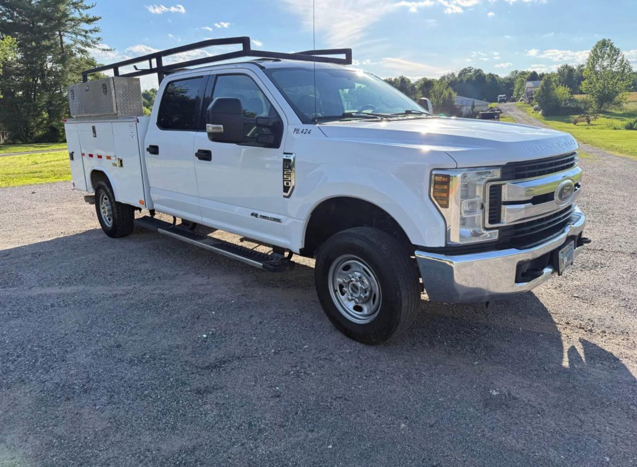 Ford F-250 SD XL Crew Cab 4WD 2018