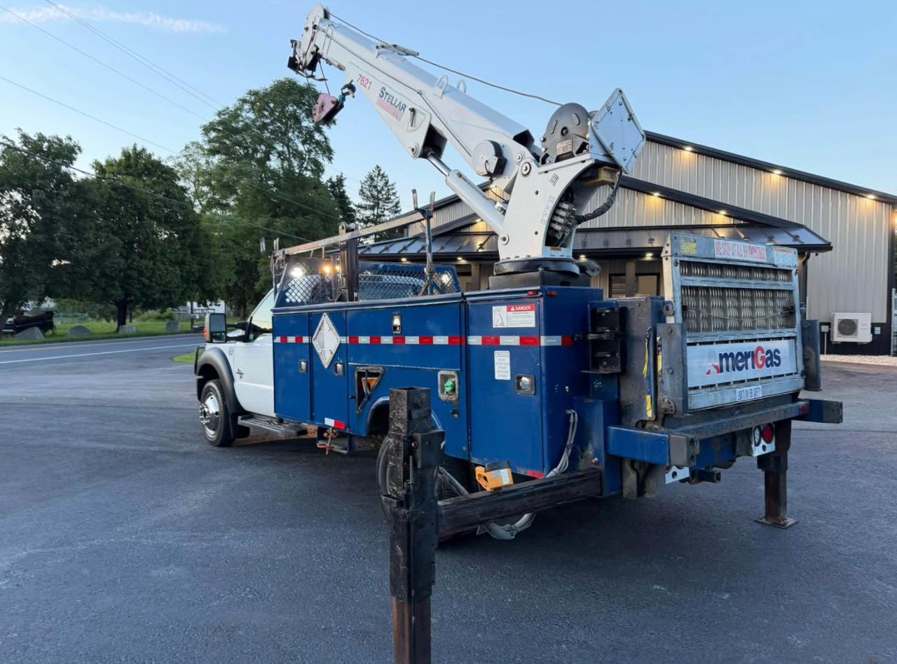 Ford F-550 Regular Cab DRW 4WD 2015