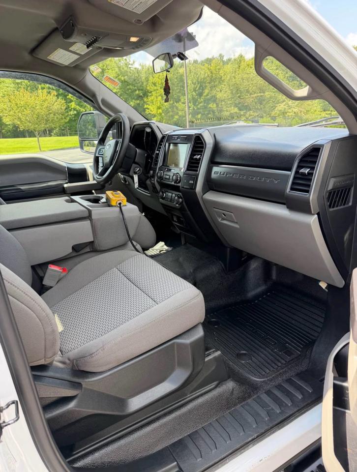 Ford F-550 Regular Cab DRW 4WD 2019