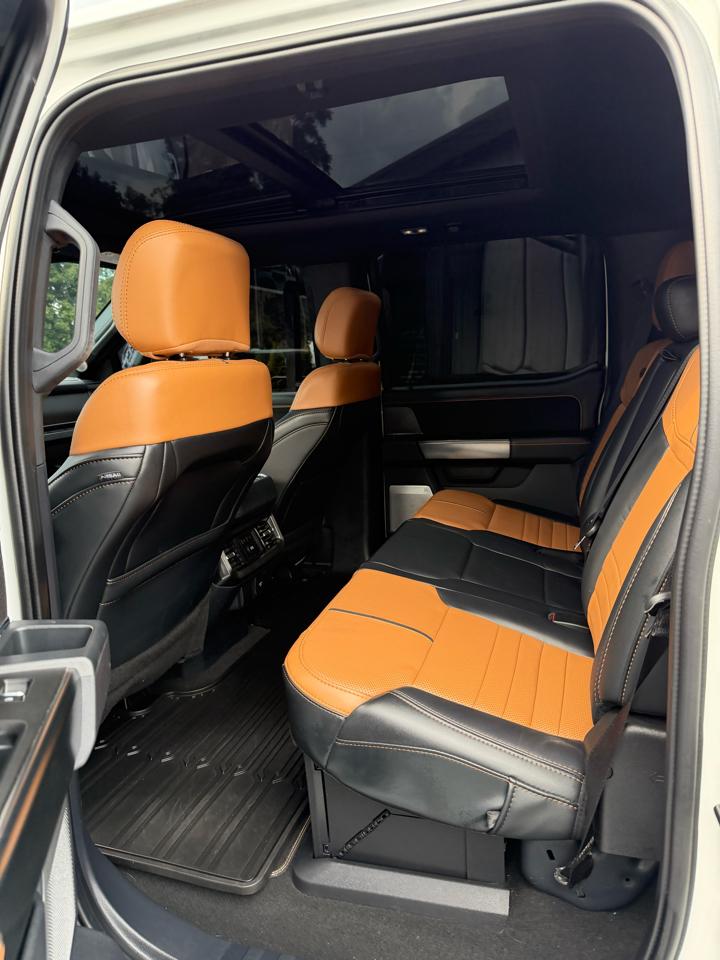 Ford F-250 SD Platinum Crew Cab 4WD 2024