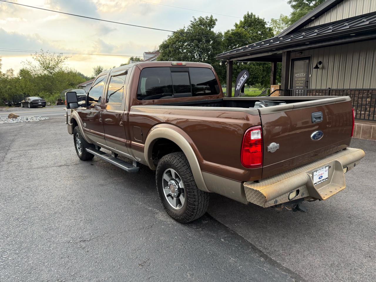 Ford F-250 SD King Ranch Crew Cab 4WD 2011