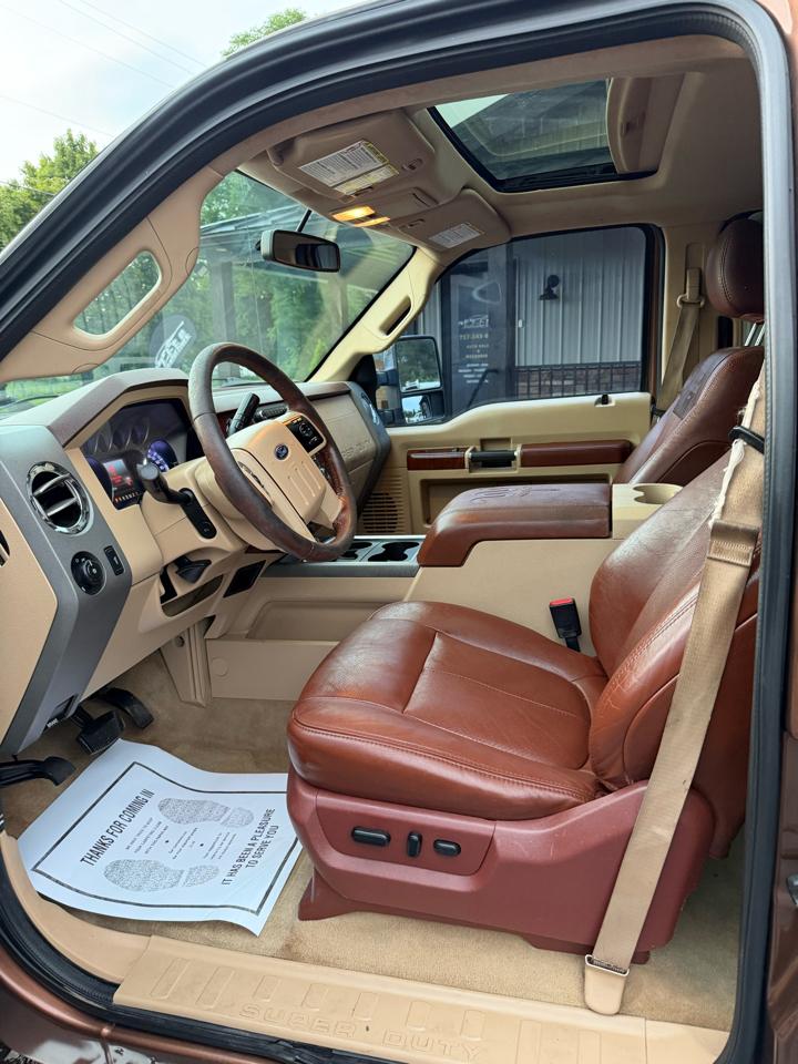 Ford F-250 SD King Ranch Crew Cab 4WD 2011