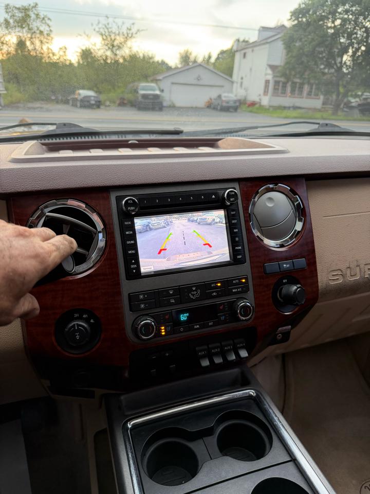 Ford F-250 SD King Ranch Crew Cab 4WD 2011