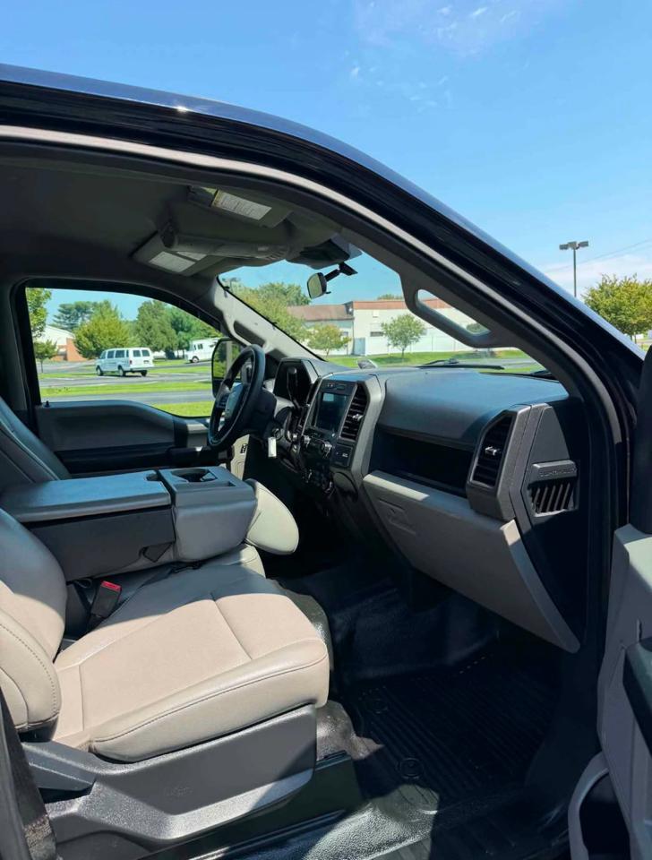 Ford F-450 SD XL Crew Cab DRW 4WD 2022