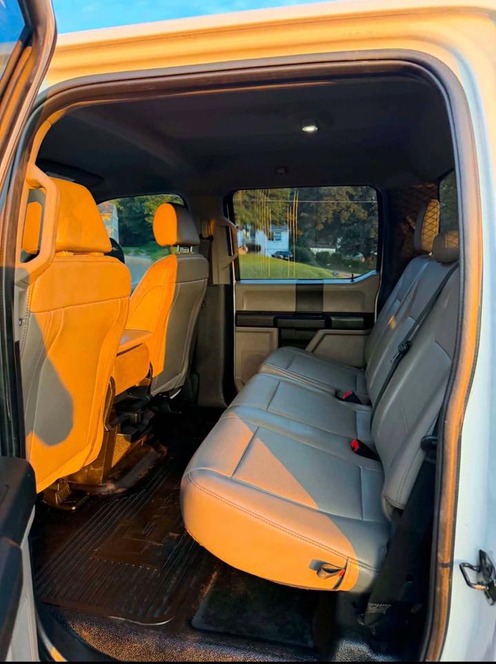 Ford F-350 SD XL Crew Cab Long Bed DRW 4WD 2020