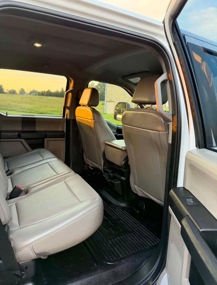Ford F-350 SD XL Crew Cab Long Bed DRW 4WD 2020