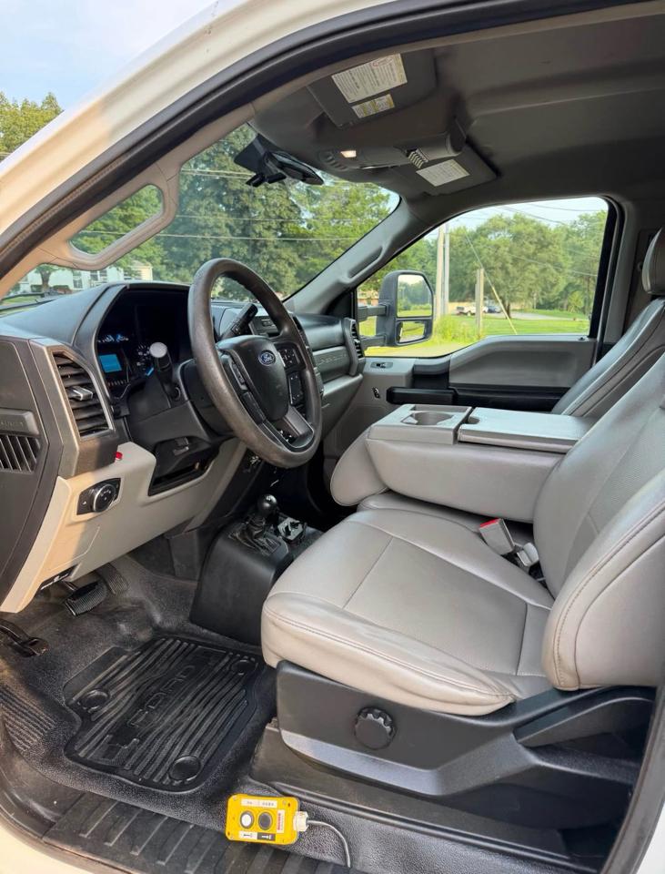 Ford F-450 SD Regular Cab DRW 4WD 2018