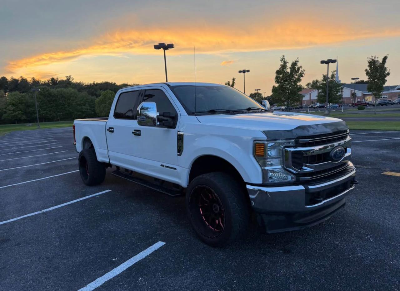Ford F-250 SD XLT Crew Cab 4WD 2021