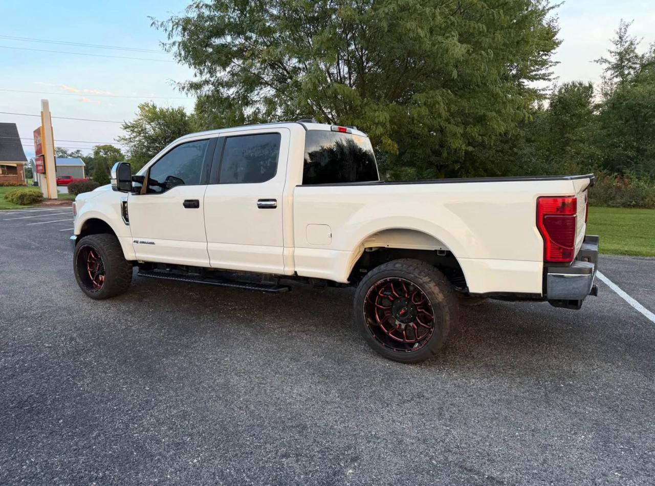 Ford F-250 SD XLT Crew Cab 4WD 2021