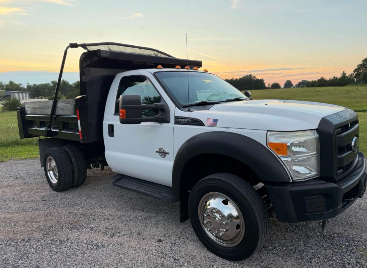 Ford F-550 Regular Cab DRW 2WD 2015