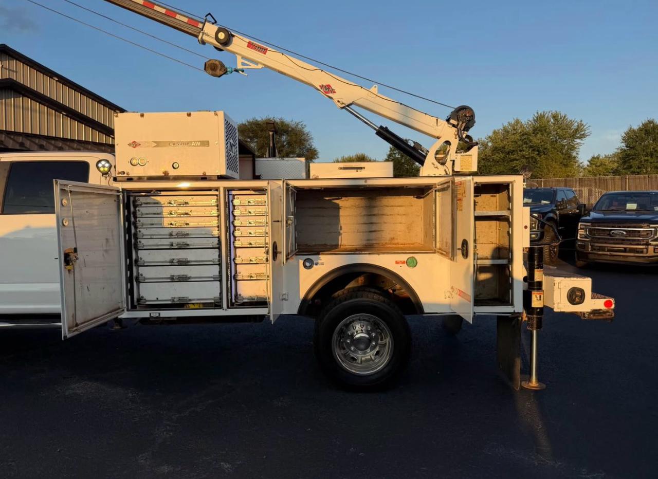 Ford F-550 Crew Cab DRW 4WD 2019