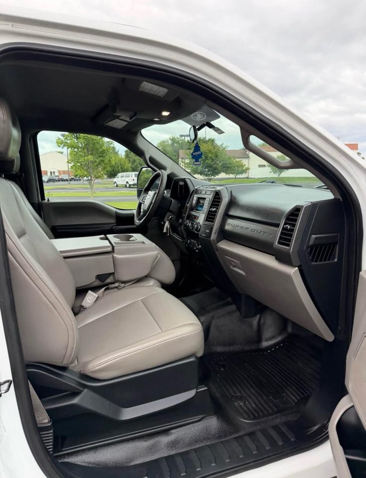 Ford F-450 SD XLT Crew Cab DRW 4WD 2019