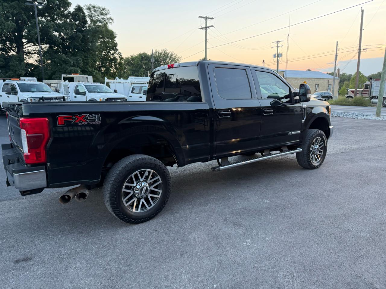 Ford F-250 SD Lariat Crew Cab 4WD 2017