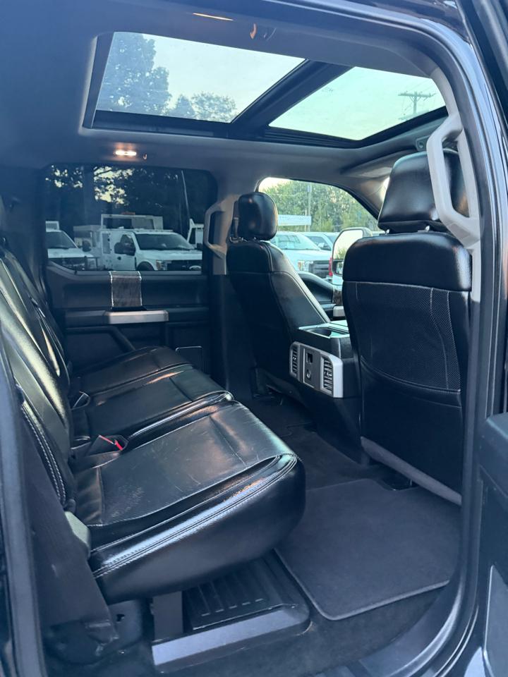 Ford F-250 SD Lariat Crew Cab 4WD 2017