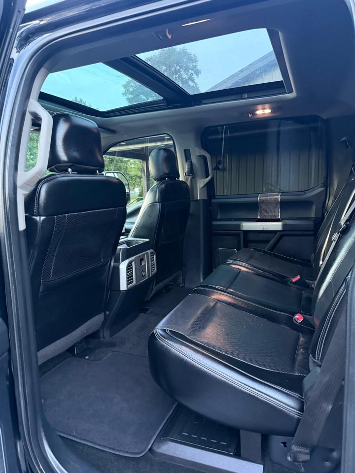 Ford F-250 SD Lariat Crew Cab 4WD 2017