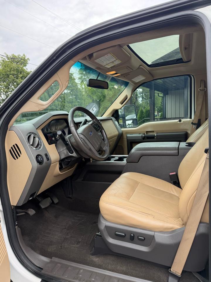 Ford F-250 SD Lariat Crew Cab Long Bed 4WD 2012