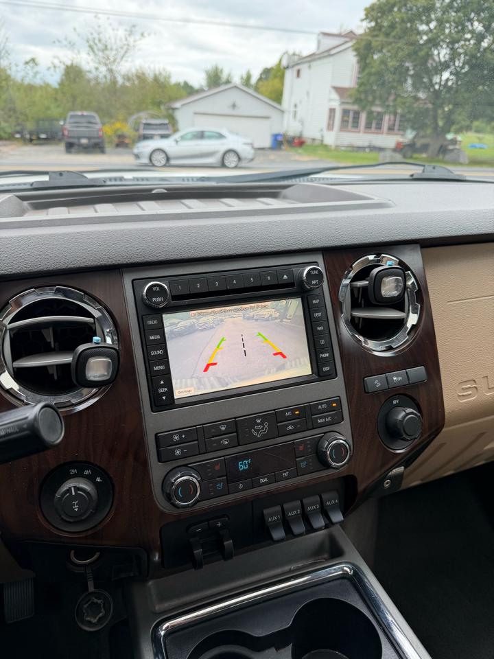 Ford F-250 SD Lariat Crew Cab Long Bed 4WD 2012