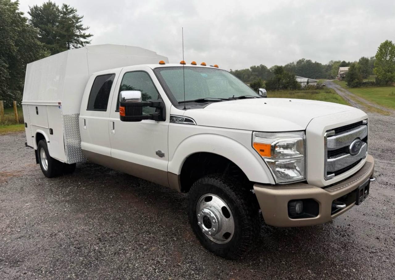 Ford F-350 SD King Ranch Crew Cab Long Bed DRW 4WD 2013
