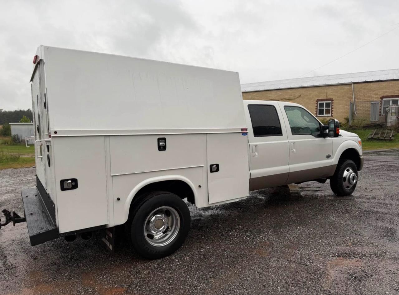 Ford F-350 SD King Ranch Crew Cab Long Bed DRW 4WD 2013