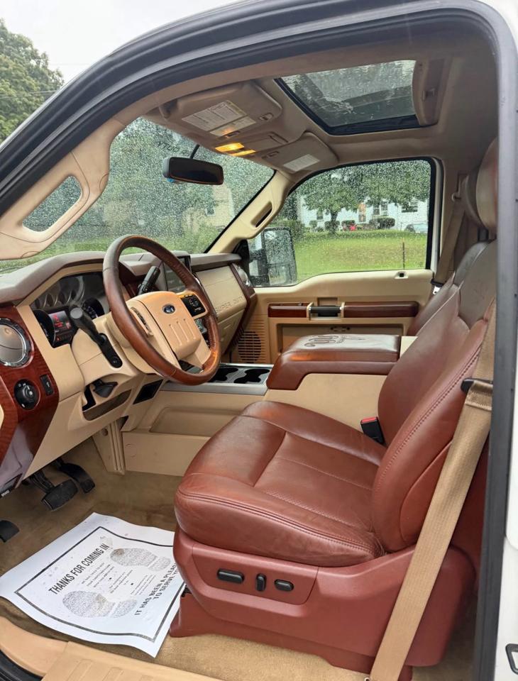 Ford F-350 SD King Ranch Crew Cab Long Bed DRW 4WD 2013