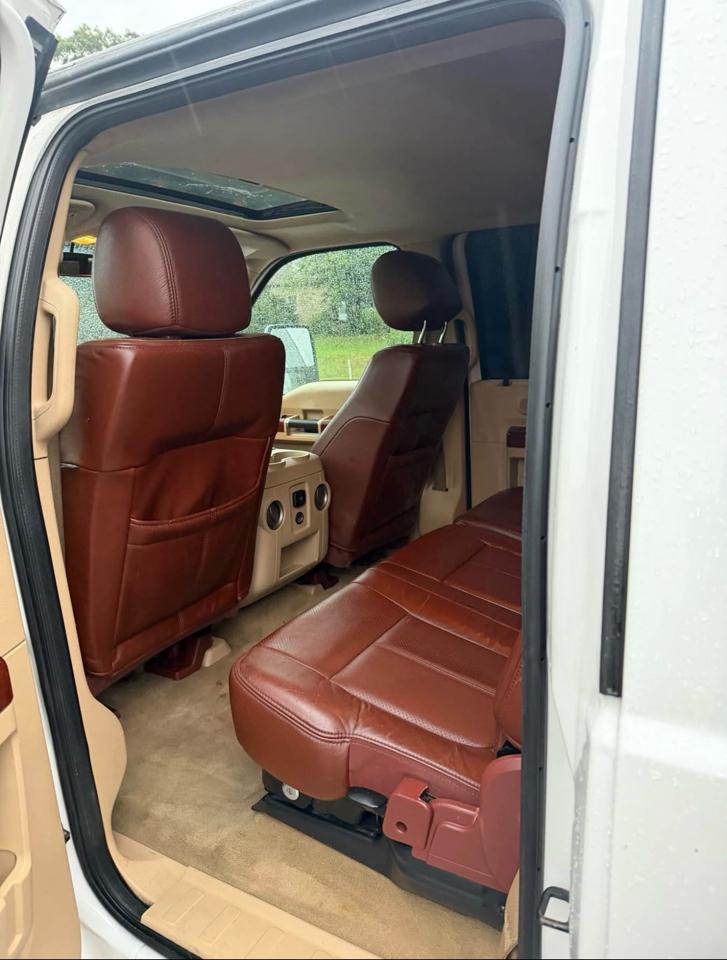 Ford F-350 SD King Ranch Crew Cab Long Bed DRW 4WD 2013