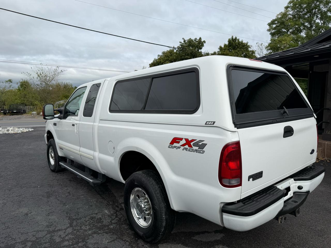 Ford F-250 SD XLT SuperCab 4WD 2004